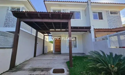 Casa em condomínio fechado com 3 quartos à venda na Rua Marinas do Campeche, 162, Campeche, Florianópolis por R$ 1.050.000