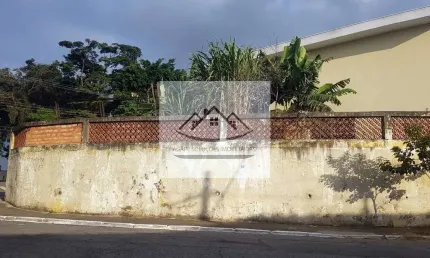Linda Casa Comercial em Vila Pirajussara  -  São Paulo