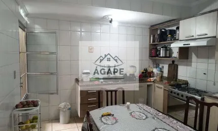 Linda Casa 3 Dorm em Jardim Saint Moritz  -  Taboão da Serra