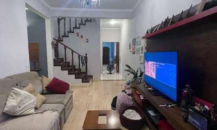 Sobrado com 3 dormitórios à venda, 192 m² por R$ 500.000,00 - Vila Cintra - Mogi das Cruzes/SP