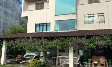 Sobrado com 3 dormitórios à venda, 360 m² por R$ 2.500.000,00 - Vila Oliveira - Mogi das Cruzes/SP