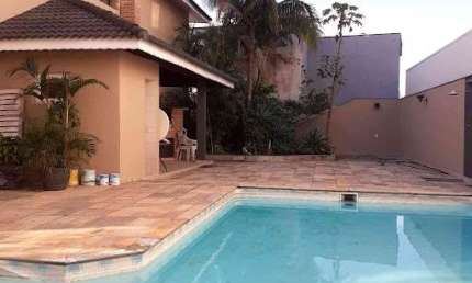 Sobrado com 4 dormitórios à venda, 450 m² por R$ 2.950.000,00 - Aruã - Mogi das Cruzes/SP