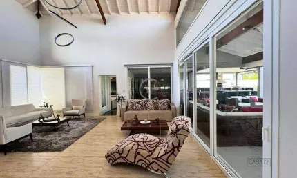 Casa com 3 suítes e piscina com spa à venda, 390 m² por R$ 6.800.000 - Urbanova - São José dos Campos/SP
