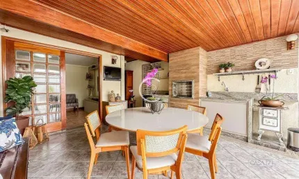 Casa com 3 dormitórios à venda, 200 m² por R$ 1.380.000,00 - Jardim Satélite - São José dos Campos/SP
