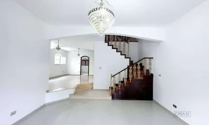 Sobrado com 4 dormitórios à venda, 205 m² por R$ 1.250.000,00 - Bosque dos Eucaliptos - São José dos Campos/SP