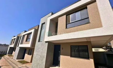 Casa com 3 quartos à venda na Rua Rei David, 40, Santa Cândida, Curitiba por R$ 649.000