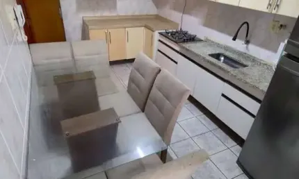 Apartamento grande e bem distribuído 2 dormitórios 1 suíte. bairro aviação