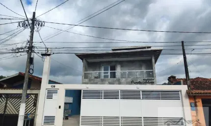 Sobrado Triplex de Condomínio Com 2 Dormitórios - Aviação