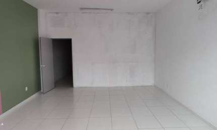 Alugo Sala Comercial Nova  Bairro Aviação 80 mts . Praia Grande .