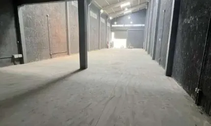 Galpão Comercial com Mezanino na Guilhermina - Praia Grande