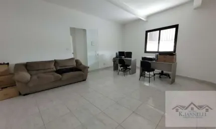 Aluga-se Sala Comercial com Elevador no Boqueirão - Praia Grande