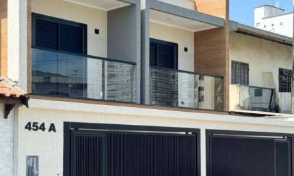 SOBRADO DE 3 SUITES PRIVATIVO FINO ACABAMENTO NO BAIRRO VILA GUILHERMINA