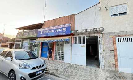 ALUGA-SE SOBRADO COMERCIAL CENTRO DO BOQUEIRÃO - PRAIA GRANDE