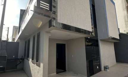 Sobrado 3 Dormitórios 1 Suíte Piscina 2 Vagas Tupi Praia Grande SP.