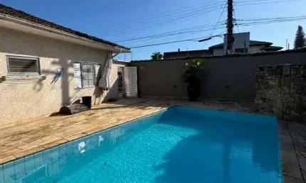 $ 700.000 Casa 2 Dormitórios Piscina e Espaço Gourmet Flórida Praia Grande