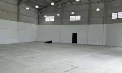 Galpão para locação – 350m² | esquina | bairro solemar – praia grande