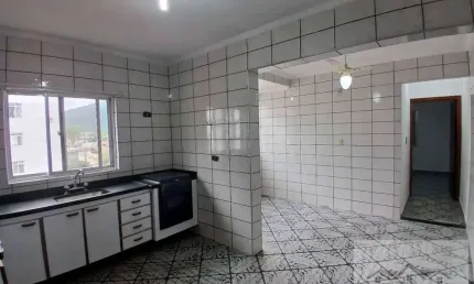 Apartamento 1 dormitório canto do forte . vaga de garagem