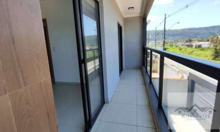 Casa de Condomínio 2 Dormitórios 1 vaga de Garagem. Vila Esmeralda