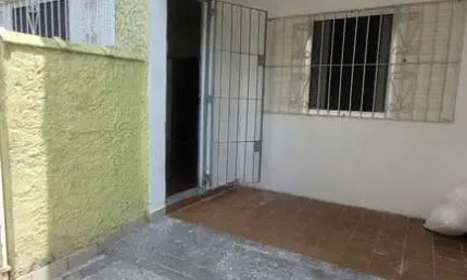 Locação comercial 02 dormitórios suite 02 vagas garagem boqueirão