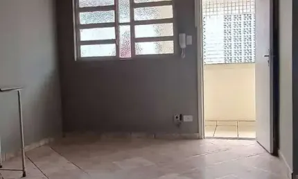 Apartamento kit com garagem centro boqueirão locação r$ 1.500