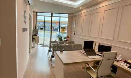 Loja Avenida Kennedy . Bairro Tupi . 70 metros . Com Salas . Locação