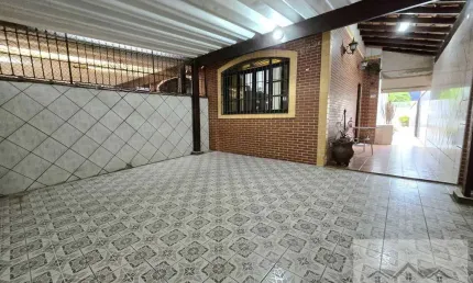 Casa com 2 quartos à venda em Guilhermina, Praia Grande 