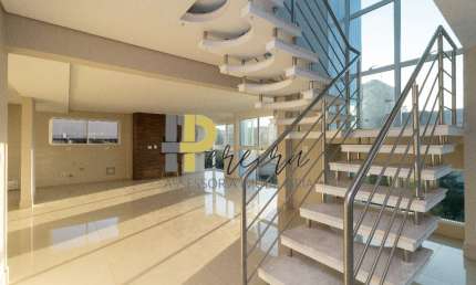 Cobertura Duplex com 200 m² com 4 quartos em Alto da Glória - Curitiba - PR