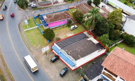 Terreno ZR3 de 360m² no Tingui – Localização Estratégica para Investidores e Construtores!