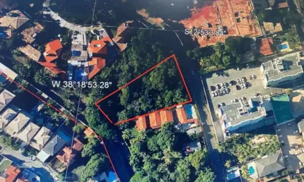 Terreno à venda no Pitangueiras, Lauro de Freitas  por R$ 1.595.000