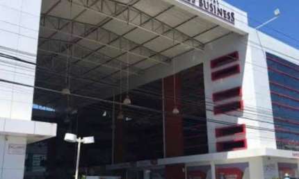 Sala comercial com 33 salas para alugar no Recreio Ipitanga, Lauro de Freitas  por R$ 50.000
