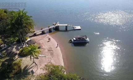 Barracão / Galpão / Depósito com 1 sala à venda na Barra, Salvador  por R$ 15.000.000