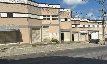 Ponto comercial para alugar no Recreio Ipitanga, Lauro de Freitas  por R$ 4.000
