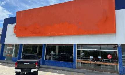 Barracão / Galpão / Depósito para alugar no Estrada do Coco, Lauro de Freitas  por R$ 60.000
