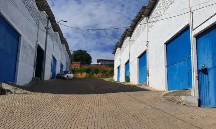 Barracão / Galpão / Depósito à venda em Caji, Lauro de Freitas  por R$ 690.000