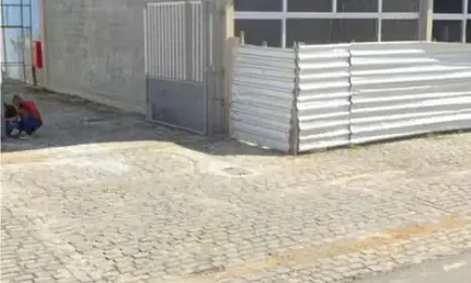 Barracão / Galpão / Depósito para alugar no Buraquinho, Lauro de Freitas  por R$ 4.500