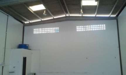 Barracão / Galpão / Depósito para alugar no Buraquinho, Lauro de Freitas , 230 m2 por R$ 5.000