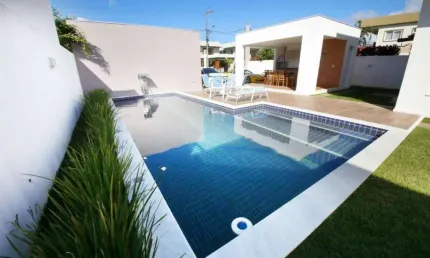 Casa em condomínio fechado com 4 quartos à venda no guarajuba, camaçari  por r$ 2.400.000