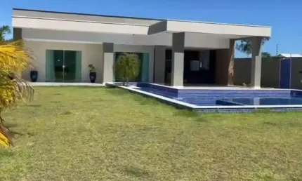 Casa em condomínio fechado com 3 quartos à venda no Guarajuba, Camaçari  por R$ 1.500.000
