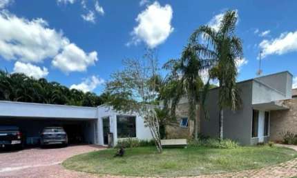 Casa em condomínio fechado com 3 quartos à venda na Praia de Busca Vida, Camaçari  por R$ 2.100.000