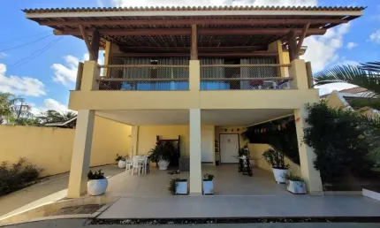 Casa em condomínio fechado com 7 quartos à venda na rua francisco das mercês, 640, buraquinho, lauro de freitas, 290 m2 por r$ 1.650.000
