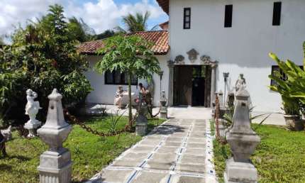 Casa em condomínio fechado com 4 quartos à venda no Estrada do Coco, Lauro de Freitas , 400 m2 por R$ 1.715.602