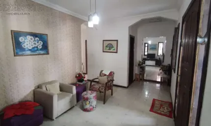 Casa com 2 quartos à venda em Caji, Lauro de Freitas  por R$ 690.000