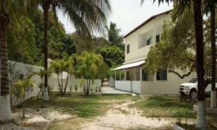 Casa com 5 quartos à venda no Abrantes, Camaçari , 300 m2 por R$ 950.000