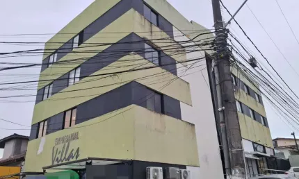 Sala comercial para alugar no Vilas do Atlantico, Lauro de Freitas  por R$ 1.500