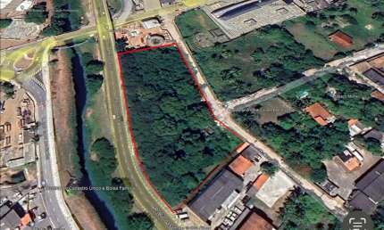 Terreno à venda no Estrada do Coco, Lauro de Freitas  por R$ 3.000.000