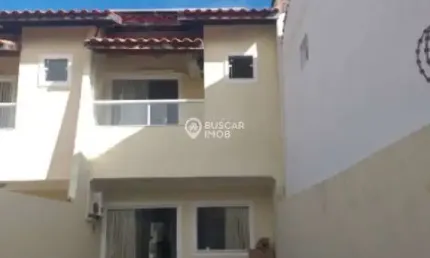 Casa com 3 quartos à venda na Vila Praiana, Lauro de Freitas  por R$ 450.000