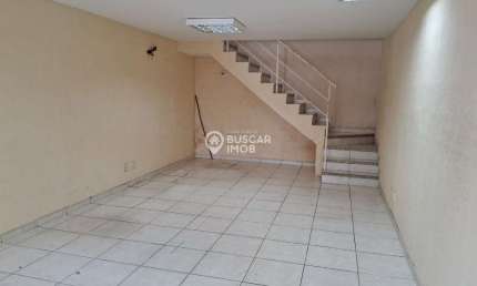 Barracão / Galpão / Depósito para alugar no Recreio Ipitanga, Lauro de Freitas  por R$ 2.500