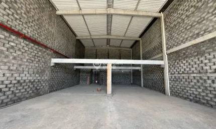 Barracão / Galpão / Depósito para alugar no Estrada do Coco, Lauro de Freitas  por R$ 55.000