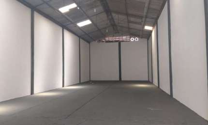 Barracão / Galpão / Depósito para alugar no Pitangueiras, Lauro de Freitas , 450 m2 por R$ 7.000