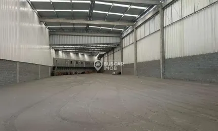 Barracão / Galpão / Depósito com 6 salas para alugar no Centro, Simões Filho 